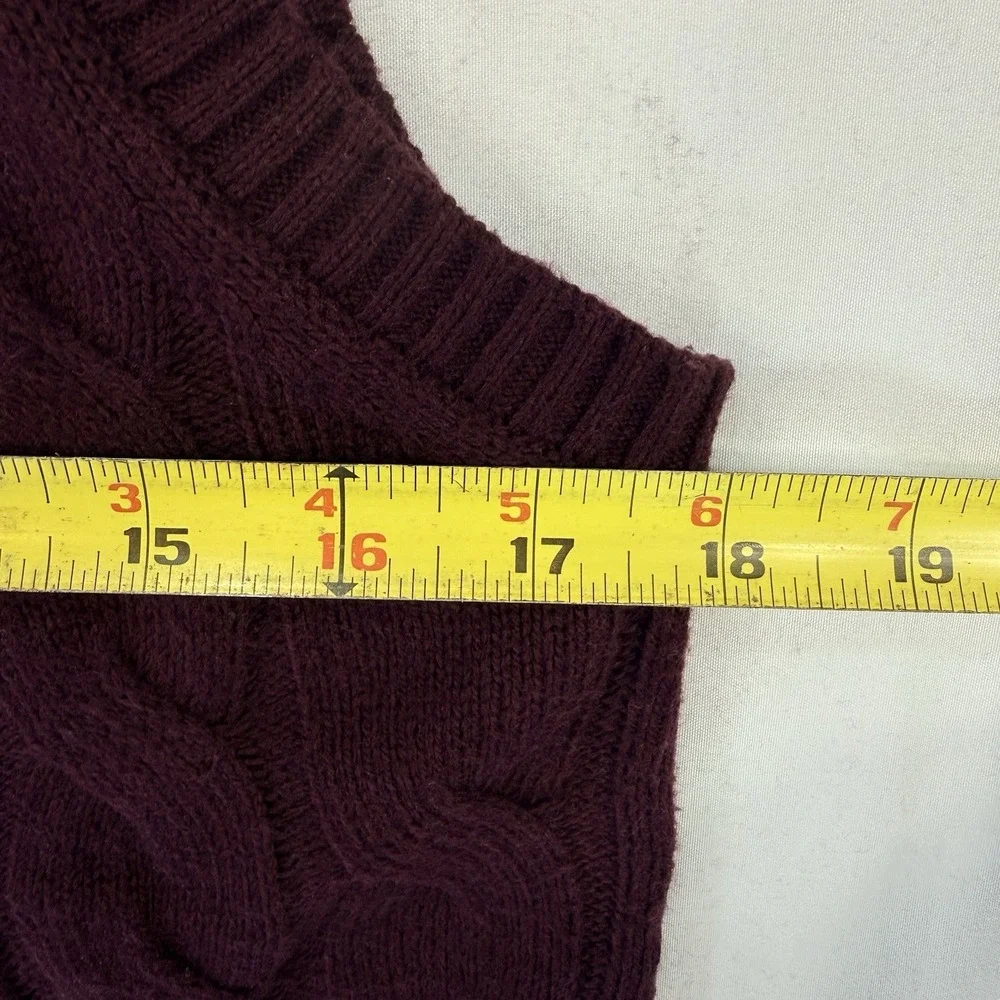 NWT TALBOTS CABLE KNIT V-NECK SWEATER VEST Rich Burgundy Gold Buttons Size M New - Picture 8 of 11